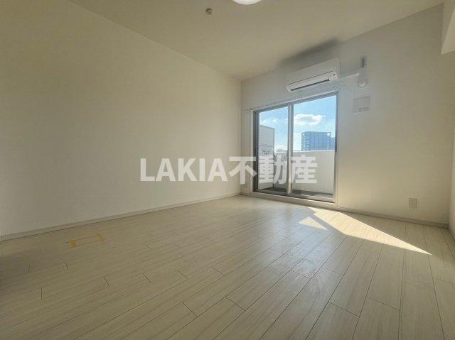 居室・リビング　※退去予定の為、同施工会社の類似写真になります。