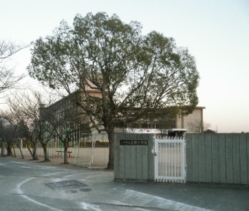 小学校　三木市立広野小学校（小学校）まで579m
