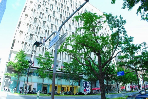 ショッピングセンター　大丸心斎橋店北館（ショッピングセンター）まで2119m