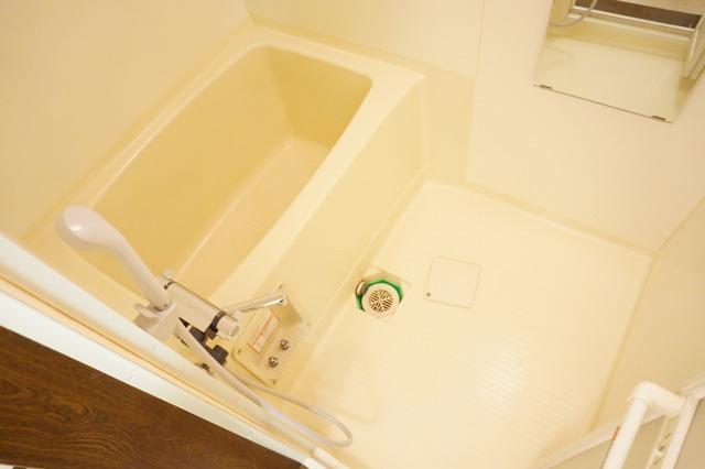 バス・シャワールーム　浴室