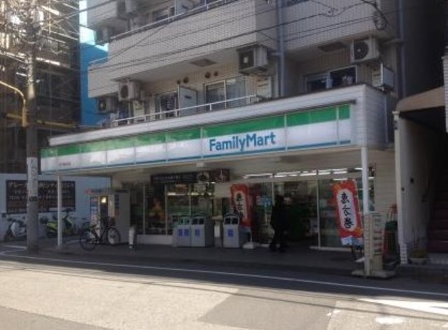 コンビニ　ファミリーマート鈴木錦糸町店（コンビニ）まで301m