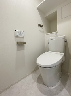 トイレ　トイレ