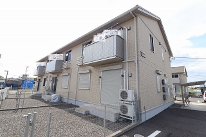 建物外観　落ち着いた雰囲気の外観です