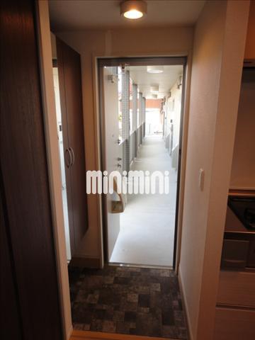 玄関　大きな玄関