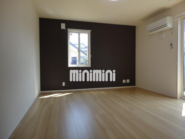 居室・リビング　日当たりのいいお部屋