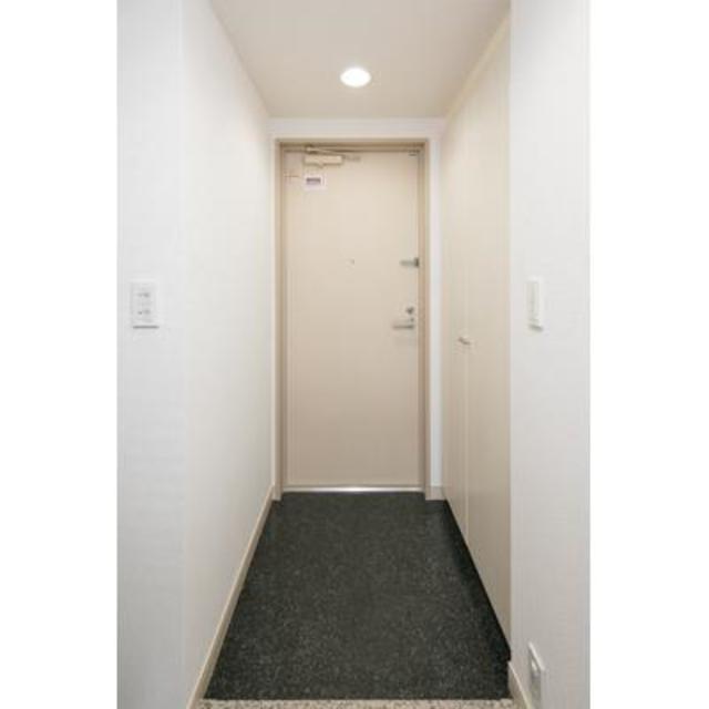 玄関　※写真は同タイプ住戸です。