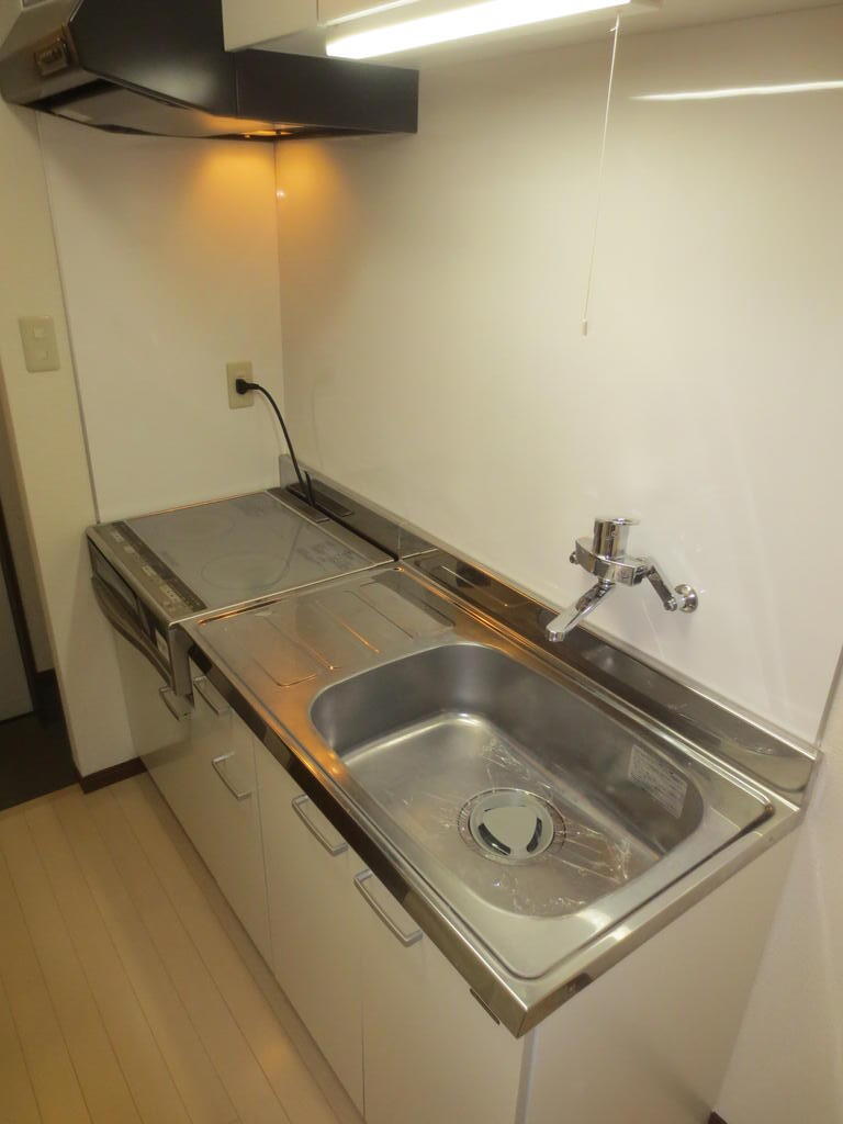 キッチン　２口IH（グリル付き）のあるキッチンです。