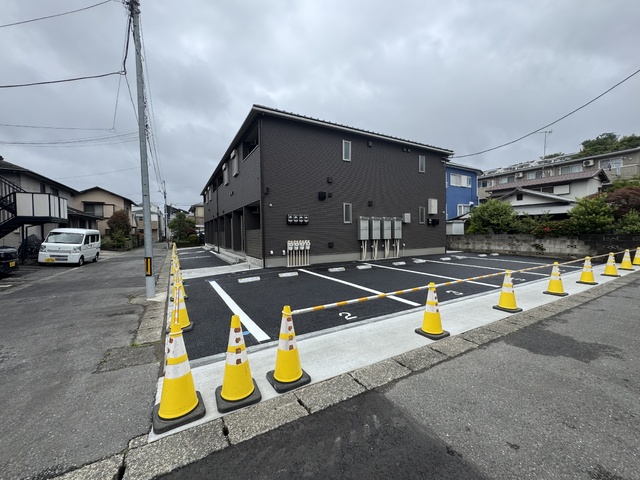 駐車場　※建築中です