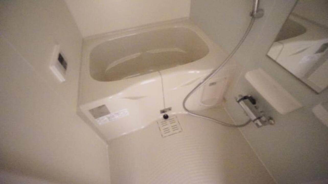 バス・シャワールーム　浴室