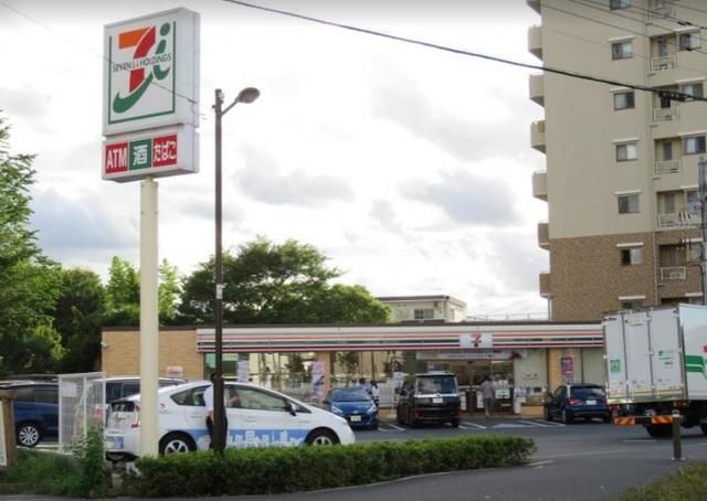 コンビニ　セブンイレブン府中是政3丁目店（コンビニ）まで587m