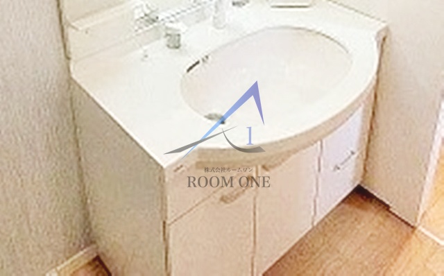 洗面設備　洗面台です。