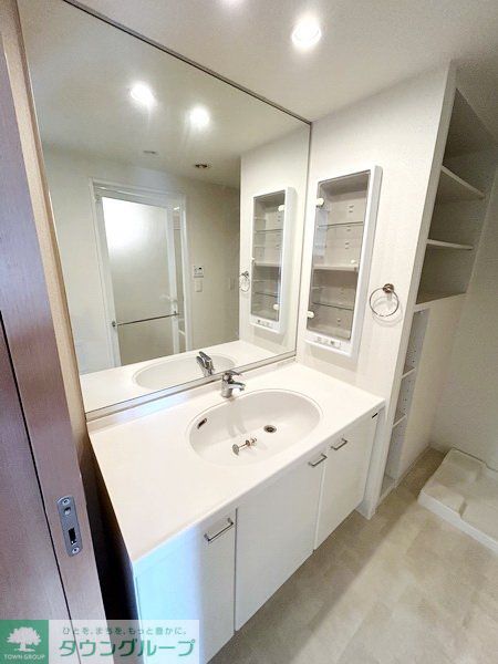 洗面設備　同シリーズ