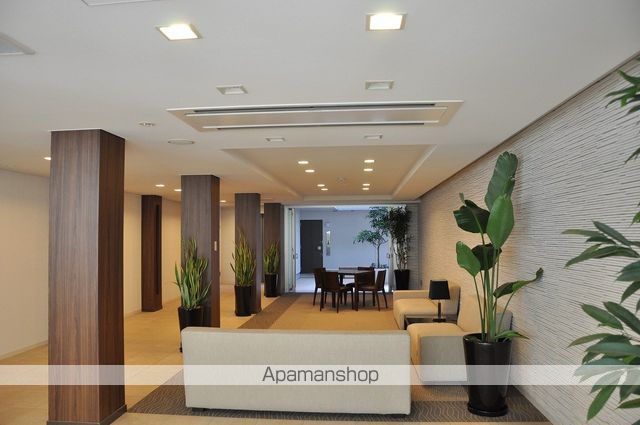 ロビー　ロビー