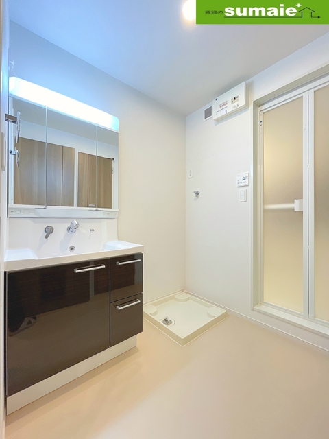 洗面設備　同仕様写真