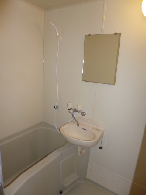 バス・シャワールーム　浴室