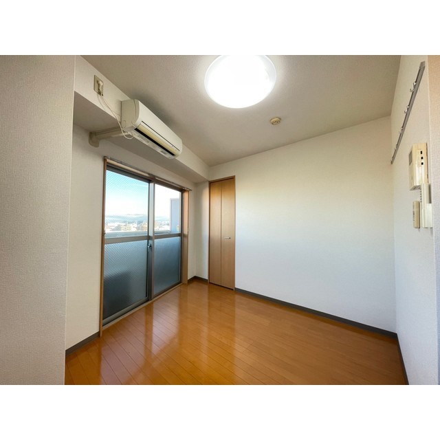 居室・リビング　別の部屋の参考画像