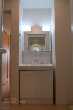 洗面設備　洗髪洗面化粧台