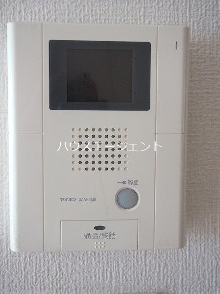 セキュリティ　オートロックはモニターがついているのでセキュリティも安心です