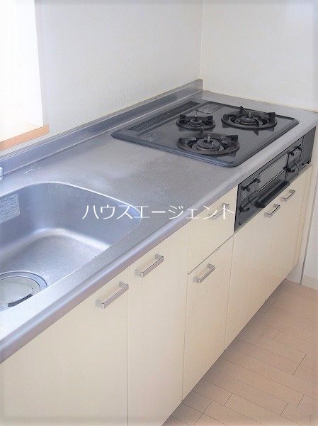 キッチン　キッチンです。※参考画像