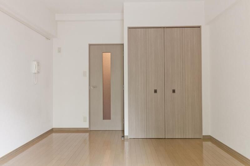 居室・リビング　別号室参考写真