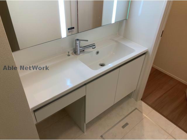 洗面設備　同型モデル