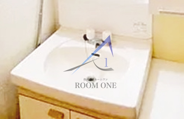 洗面設備　洗面台です。