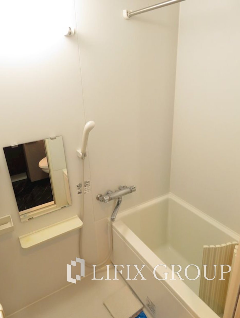 バス・シャワールーム　風呂