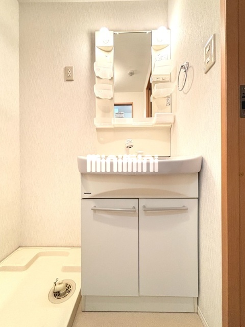 洗面設備　シャンプードレッサー