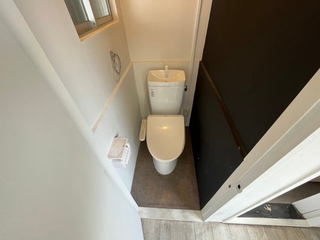 トイレ　HP黄金ビル