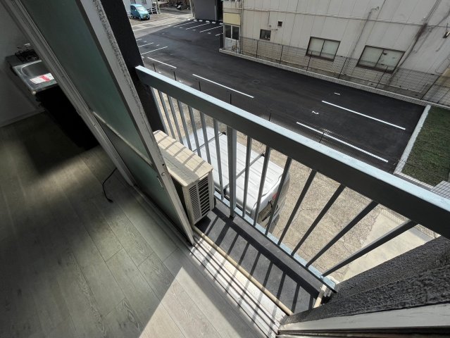 バルコニー　HP黄金ビル