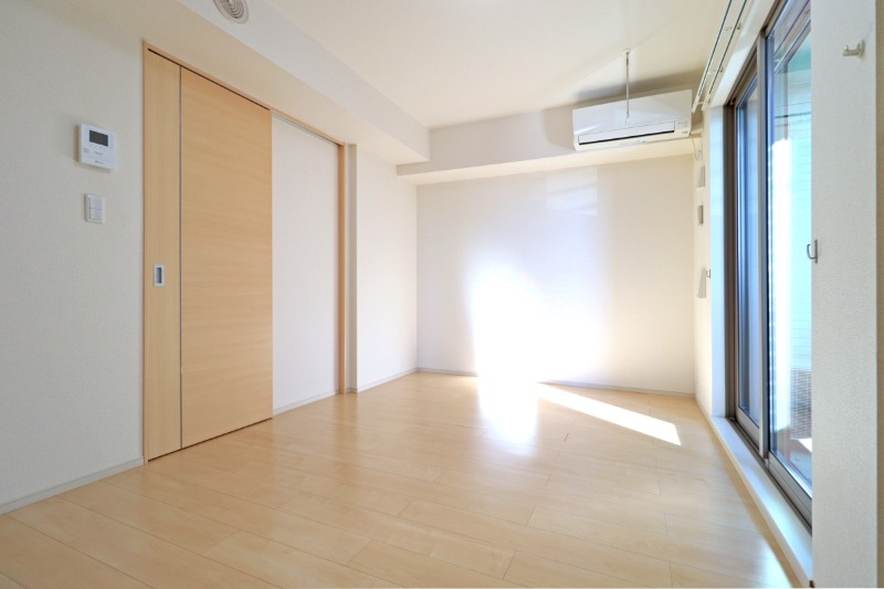 居室・リビング　図面と現状に相違がある場合には現状を優先