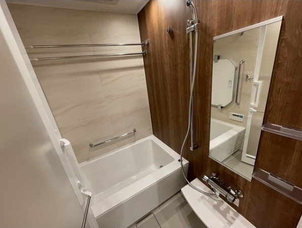 バス・シャワールーム