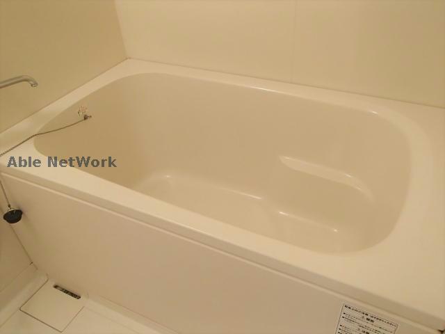 バス・シャワールーム　※同物件別部屋の写真です。