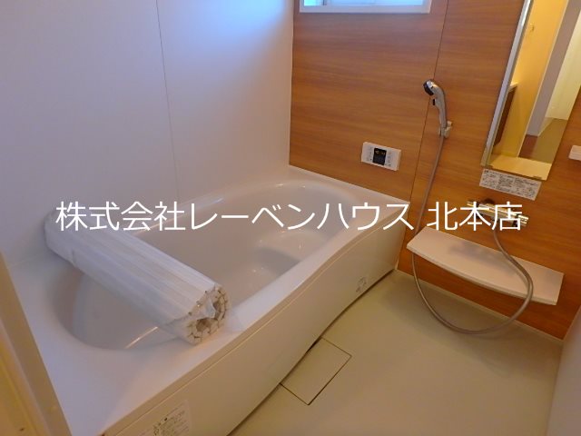 バス・シャワールーム　レーベンハウス北本店へ　048-590-5757