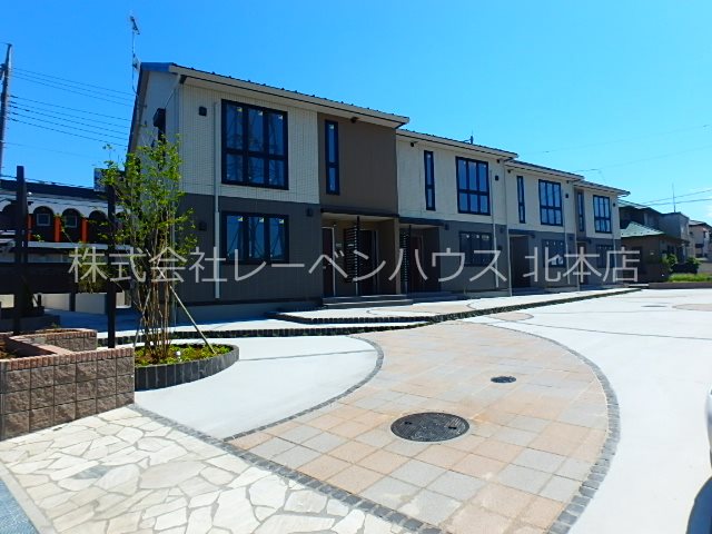 建物外観　レーベンハウス北本店へ　048-590-5757