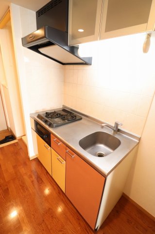 キッチン　※写真は別部屋です