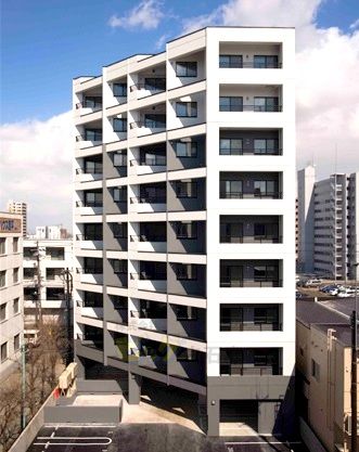 建物外観　豪華な設備が充実の広々２ＬＤＫマンションです♪