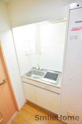 キッチン　IHキッチンなので料理も楽しめますね