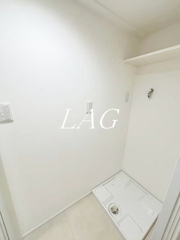 その他設備　室内洗濯機置き場になります。
