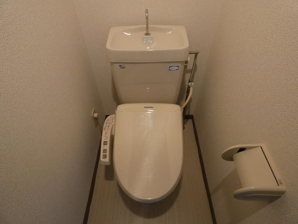 トイレ　参考写真