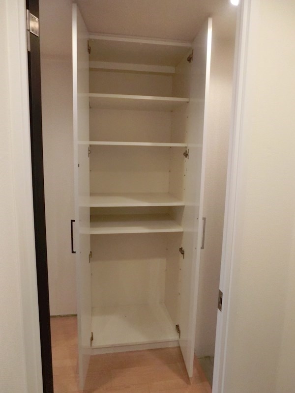 収納　※同マンション別部屋の参考写真です。