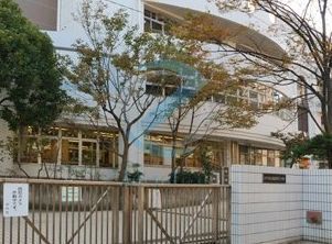 小学校　江戸川区立南葛西第三小学校（小学校）まで450m