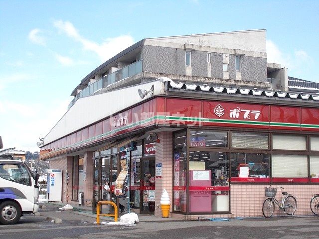 コンビニ　ポプラ金沢もりの里店（コンビニ）まで1964m