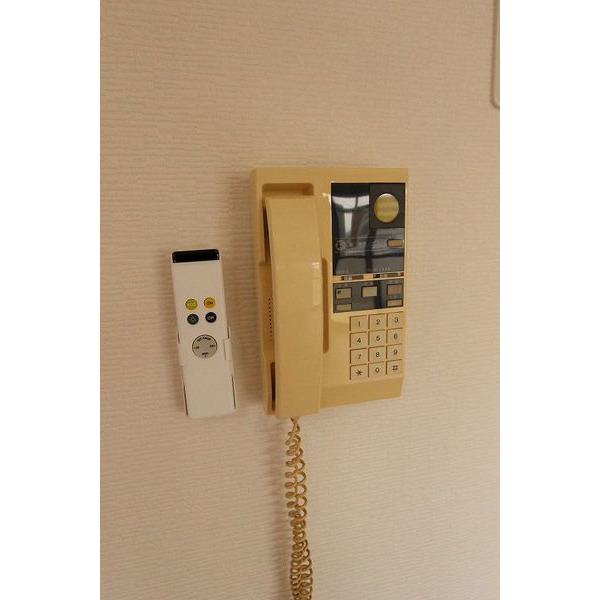 セキュリティ　※別室同じ間取りの写真。現況を優先します。