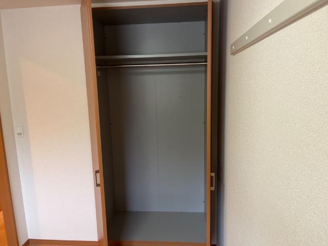 収納　クローゼット