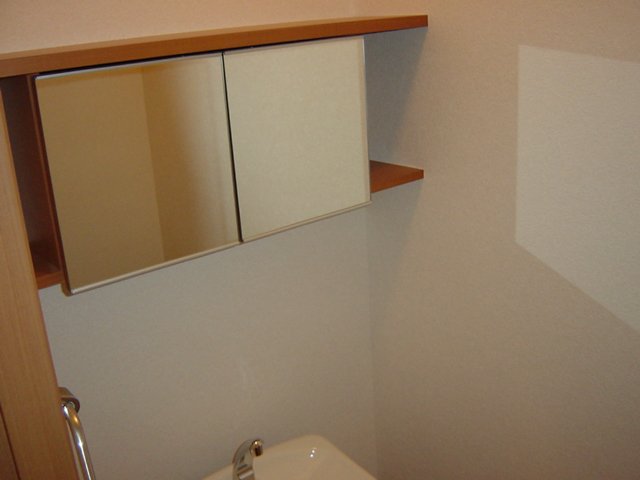 収納　トレイ収納