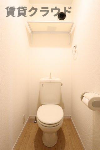 トイレ　コンパクトで使いやすいトイレです