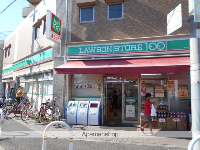 コンビニ　ローソンストア１００（コンビニ）まで128m