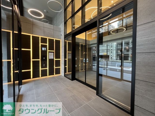 エントランス　エントランス