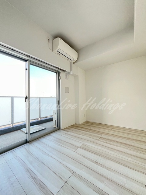 居室・リビング　同建物別号室